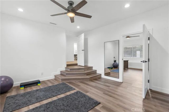 19538 Redwing, Los Angeles, CA 91356