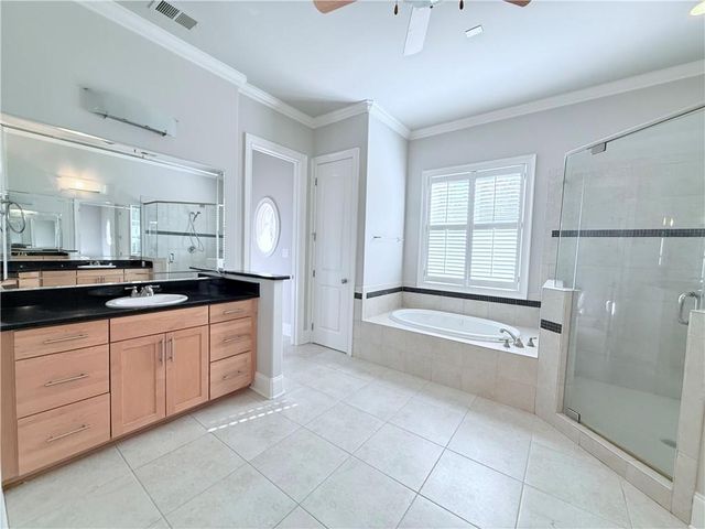 2308 Braunsroth Lane, Hampton, GA 30228