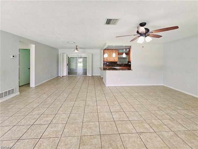 211 S Lake DR, Lehigh Acres, FL 33936