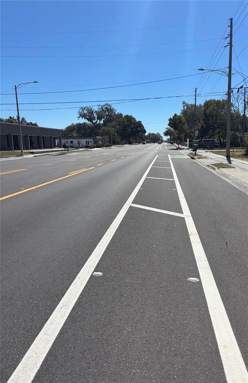 Image 4 of property listing at 1630 S RIO GRANDE AVENUE, Orlando, FL 32805