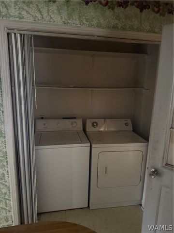 2778 Sapps, Aliceville, AL 35442