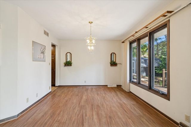 3329 Halverson Court, Rockford, IL 61109