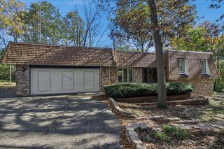 3329 Halverson Court, Rockford, IL 61109