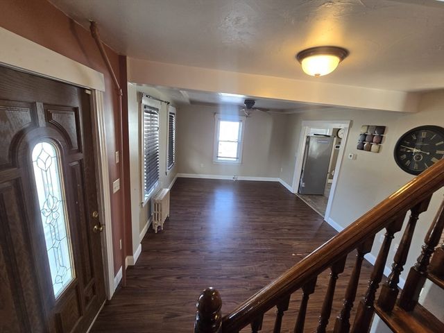 14 Chestnut Ave 2, Auburn, MA 01501