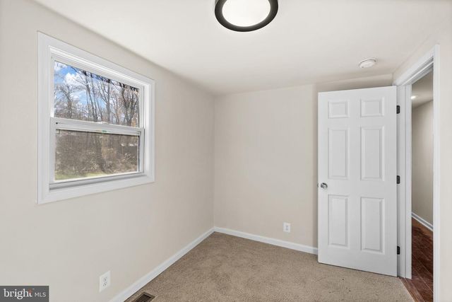 3366 LAVUE LN, Fredericksburg, VA 22408