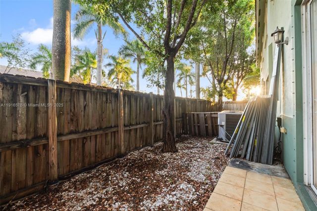 1406 SE 26th Ct 311, Homestead, FL 33035