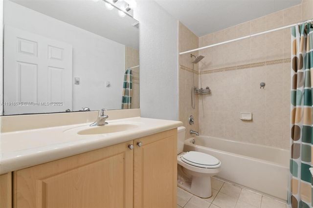 1406 SE 26th Ct 311, Homestead, FL 33035