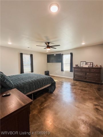 40501 210th Avenue, Howe, OK 74940