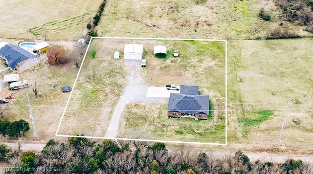 40501 210th Avenue, Howe, OK 74940