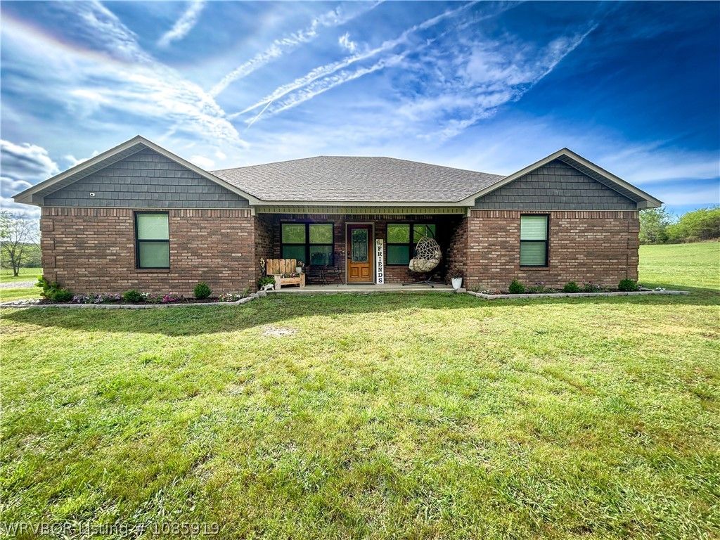 40501 210th Avenue, Howe, OK 74940