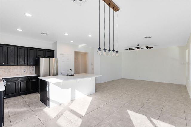 1319 YORKSHIRE COURT, Davenport, FL 33896