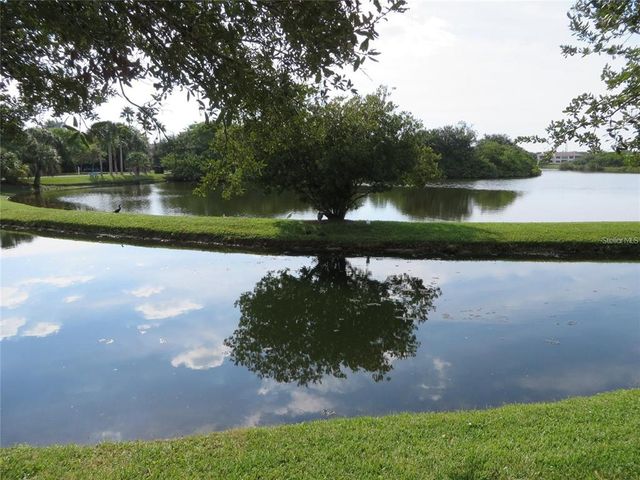 6575 99TH WAY N 22201, St Petersburg, FL 33708