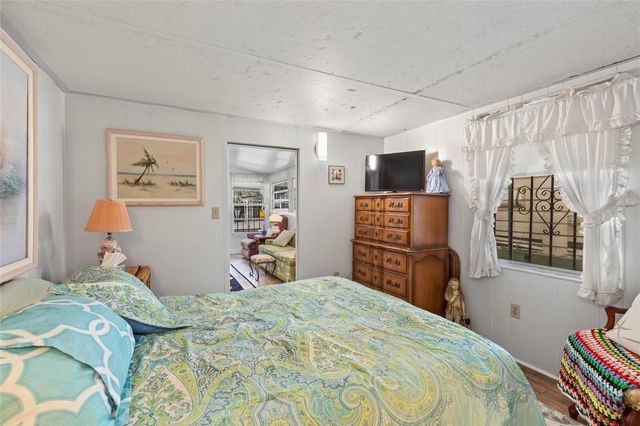 4019 OAKWOOD, Bradenton, FL 34208