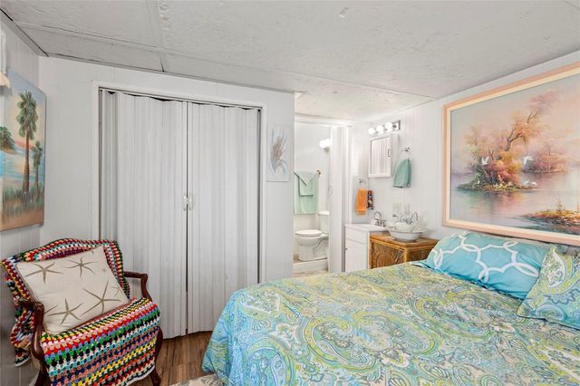 4019 OAKWOOD, Bradenton, FL 34208