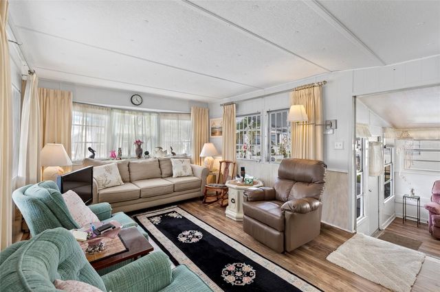 4019 OAKWOOD, Bradenton, FL 34208