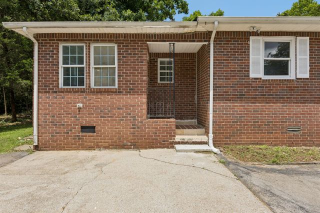 2200 Mount Herman Rd, Murfreesboro, TN 37127