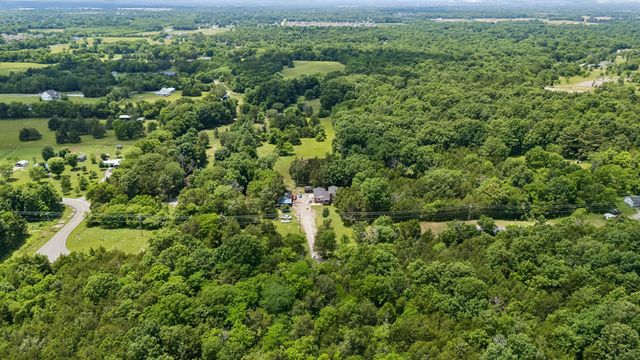 2200 Mount Herman Rd, Murfreesboro, TN 37127