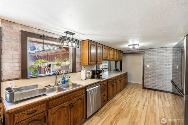 293 Logan Hill Road, Chehalis, WA 98532