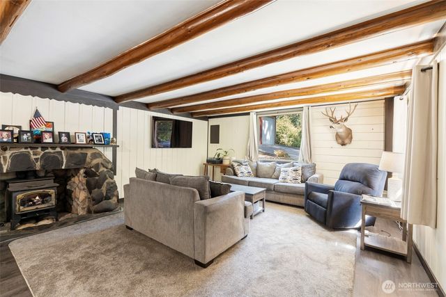 293 Logan Hill Road, Chehalis, WA 98532