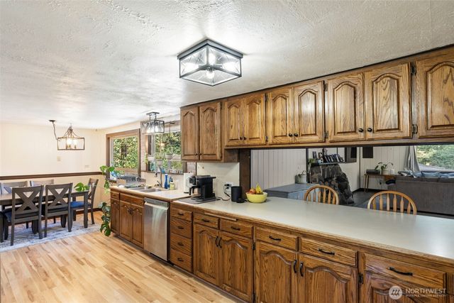 293 Logan Hill Road, Chehalis, WA 98532