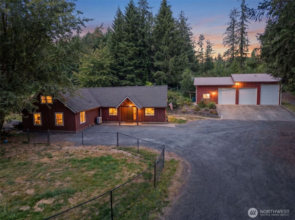 293 Logan Hill Road, Chehalis, WA 98532