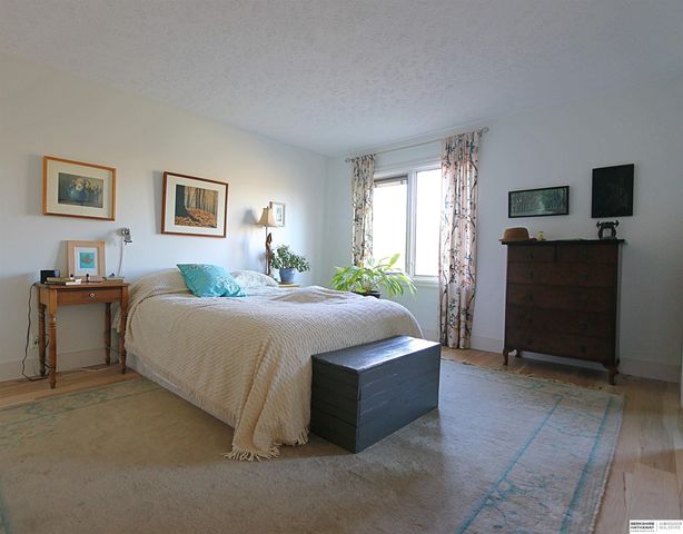 7880 S 151st Circle, Omaha, NE 68138