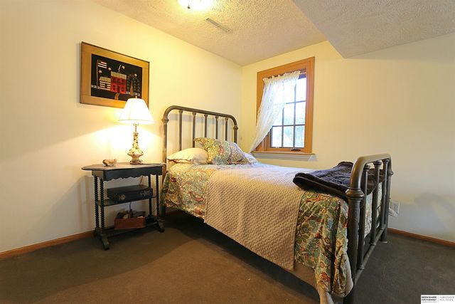 7880 S 151st Circle, Omaha, NE 68138