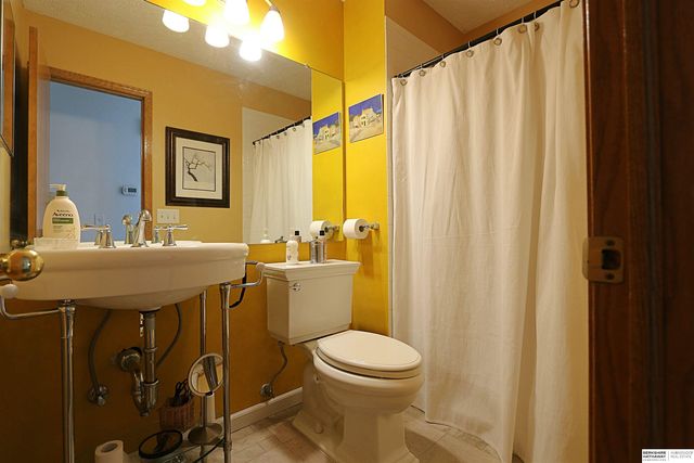 7880 S 151st Circle, Omaha, NE 68138