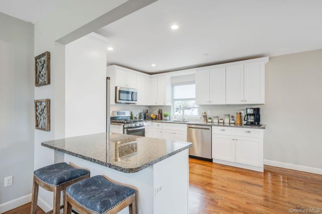 66 Locust Drive, Kings Park, NY 11754