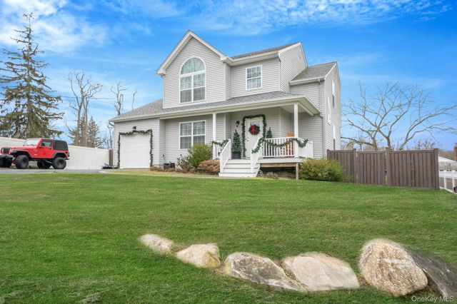 66 Locust Drive, Kings Park, NY 11754