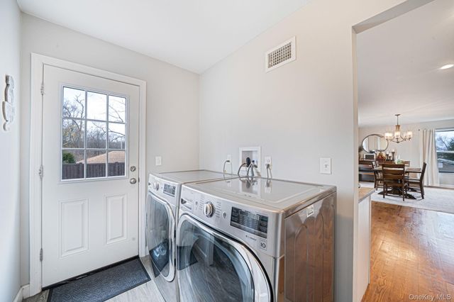 66 Locust Drive, Kings Park, NY 11754