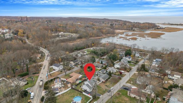 66 Locust Drive, Kings Park, NY 11754