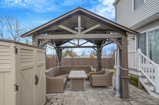 66 Locust Drive, Kings Park, NY 11754