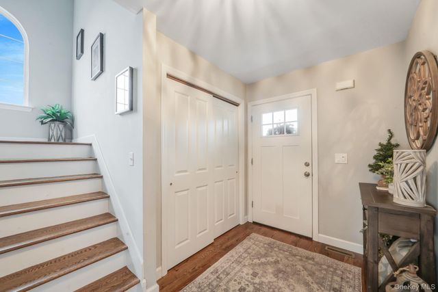 66 Locust Drive, Kings Park, NY 11754