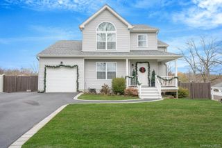 66 Locust Drive, Kings Park, NY 11754