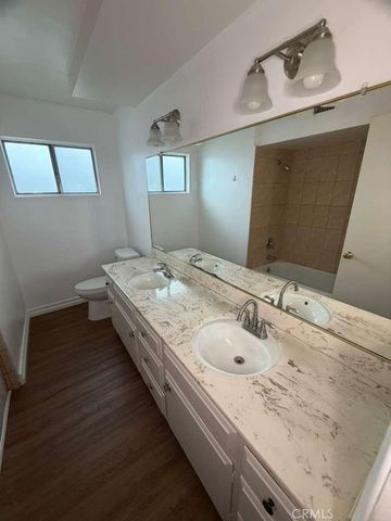 8000 Ben, North Hollywood, CA 91605