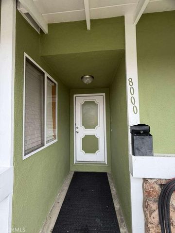 8000 Ben, North Hollywood, CA 91605