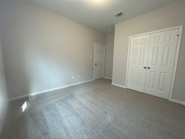 227 County Road 5017, Cleveland, TX 77327