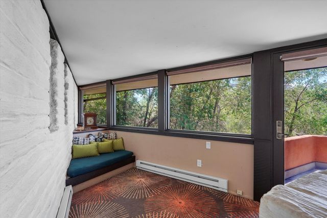 36 Sandia Heights Drive NE, Albuquerque, NM 87122