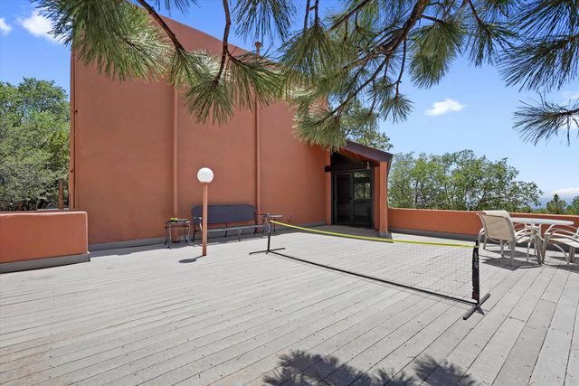 36 Sandia Heights Drive NE, Albuquerque, NM 87122