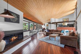 36 Sandia Heights Drive NE, Albuquerque, NM 87122