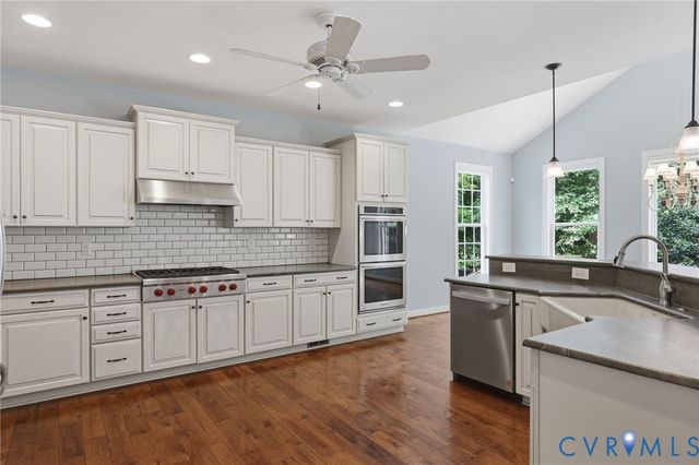 3649 Stone Harbor Dr, Midlothian, VA 23113