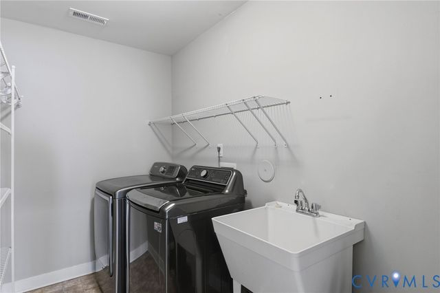 3649 Stone Harbor Dr, Midlothian, VA 23113