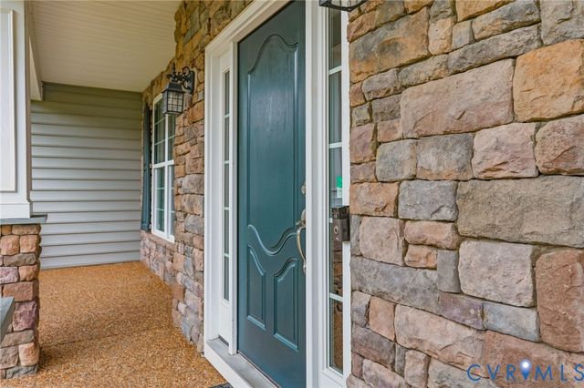 3649 Stone Harbor Dr, Midlothian, VA 23113