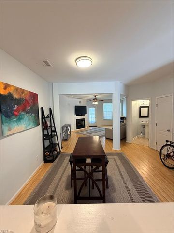 807 Oak Springs CT, Newport News, VA 23602