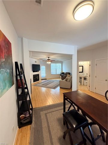 807 Oak Springs CT, Newport News, VA 23602