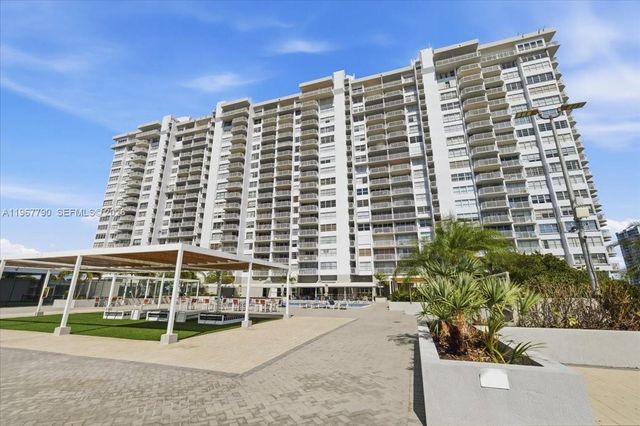 18051 Biscayne Blvd 1701, Aventura, FL 33160