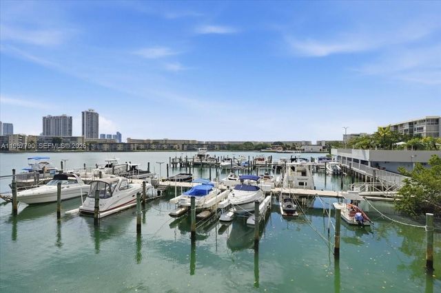 18051 Biscayne Blvd 1701, Aventura, FL 33160