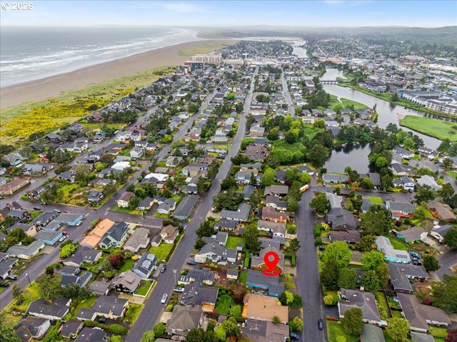 1658 S EDGEWOOD St, Seaside, OR 97138
