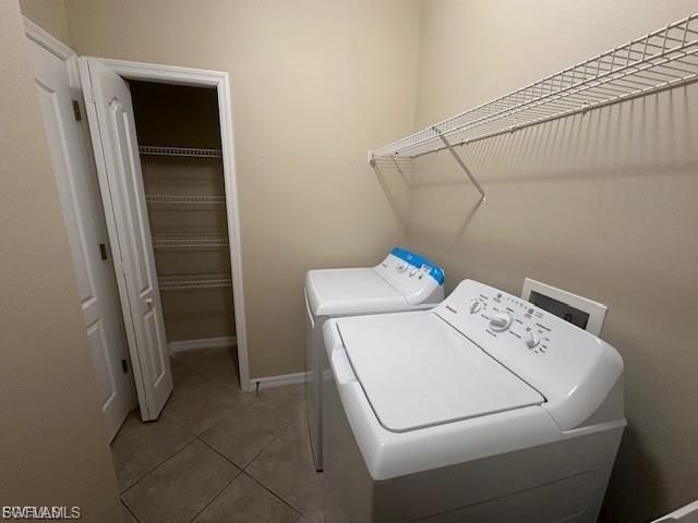 3320 Midship DR, North Fort Myers, FL 33903